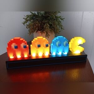 Retro Pac-Man & Ghost Music Reactive Light